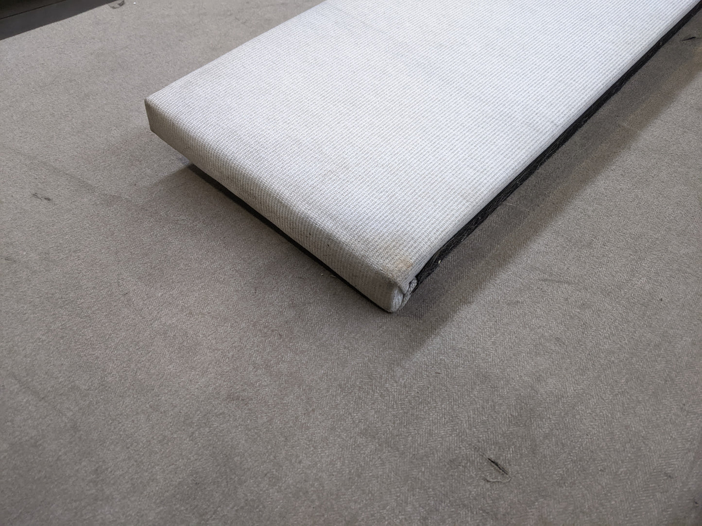 Lot of 5 x Dusk Beds Customer Returns for Spares or Repair (ref DUS-APM-A-13422) Total RRP £2205