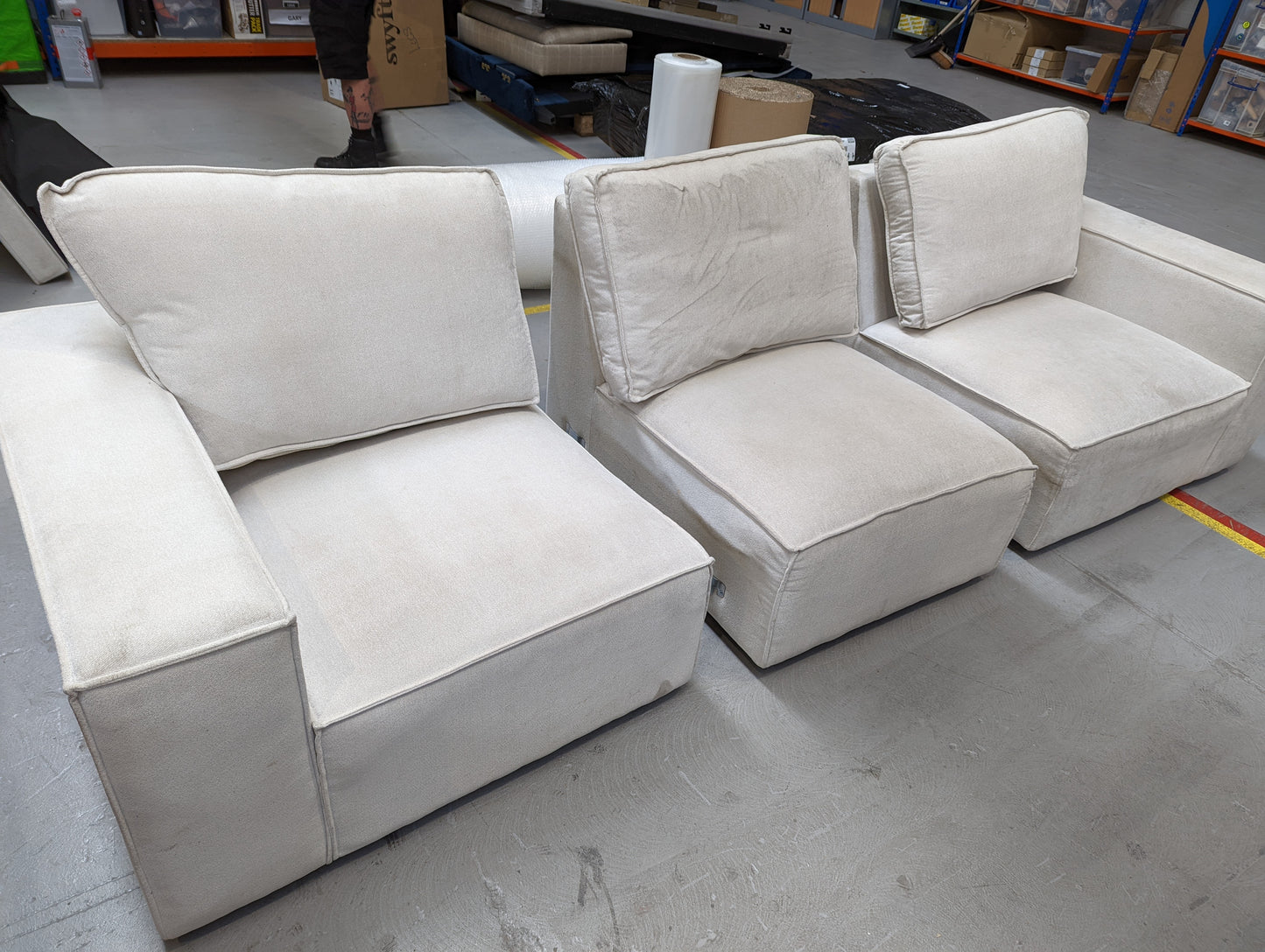 DUS-APM-62109 Grade-C2 Dusk Brooklyn 3 Seater Sofa - Ivory RRP £849