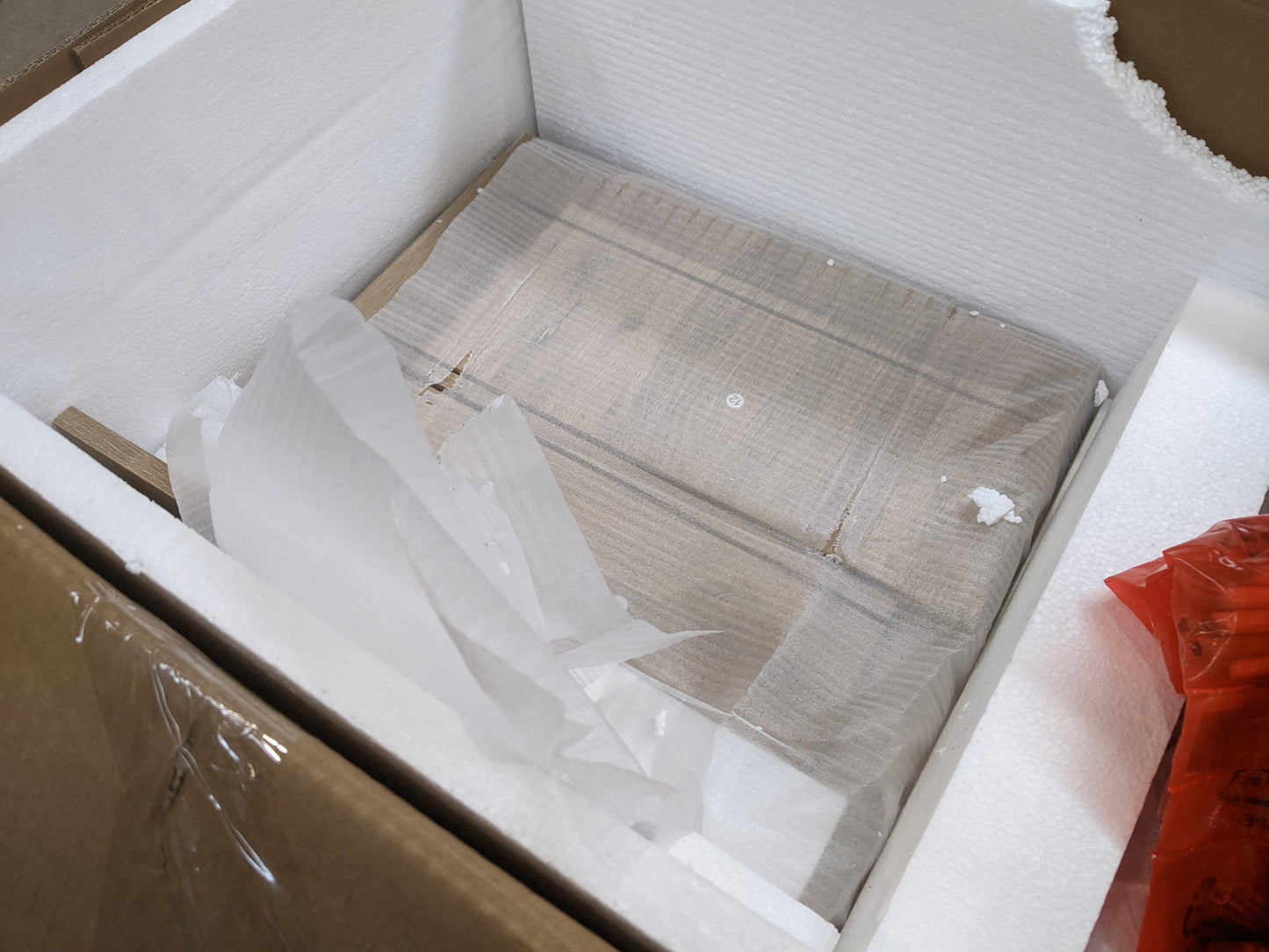 Lot of 14 x Dusk Items for Spares or Repair (ref DUS-APM-A-13513) Total RRP £1927