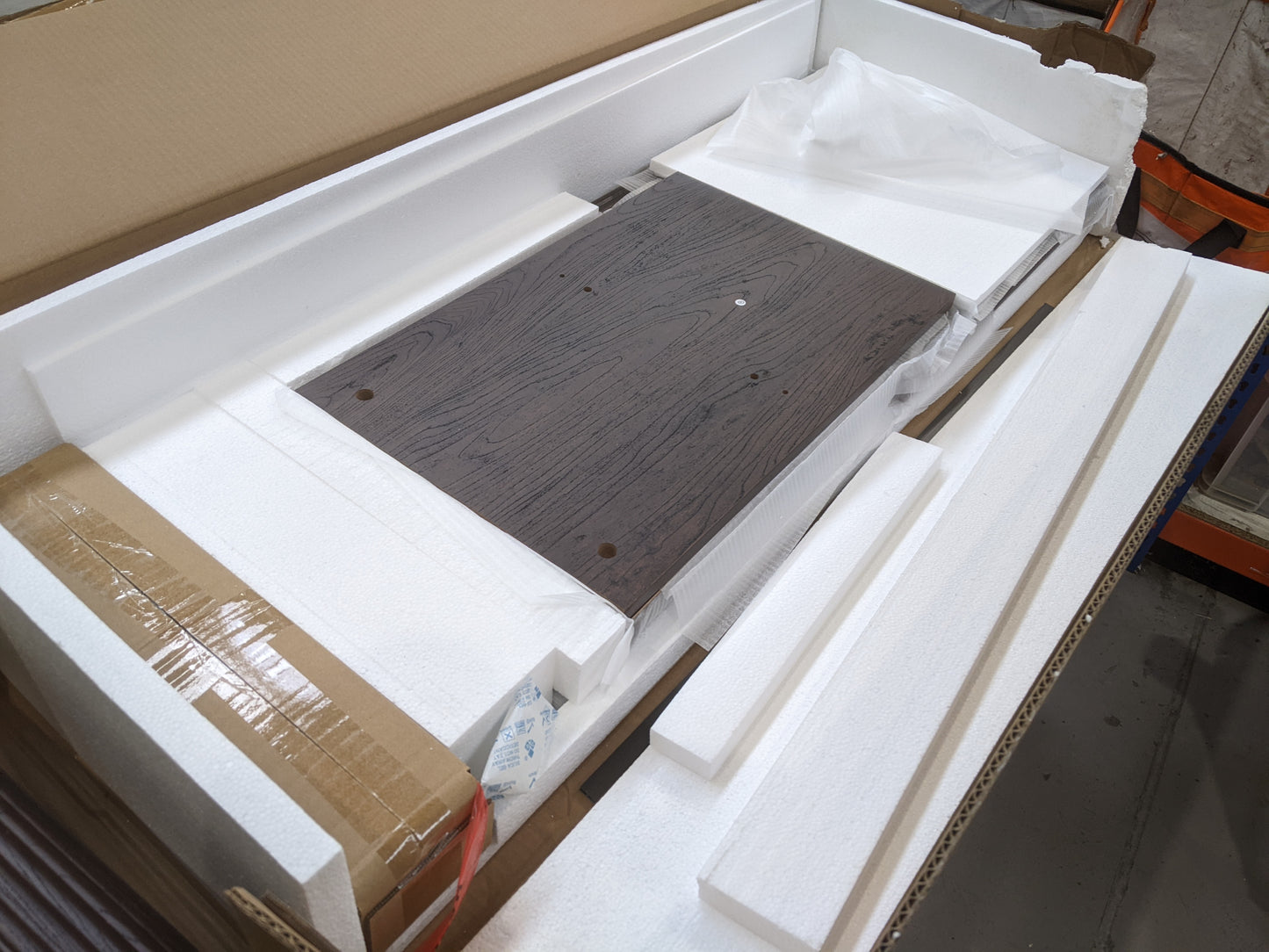 Lot of 9 x Dusk Items for Spares or Repair (ref DUS-APM-A-13569) Total RRP £1374