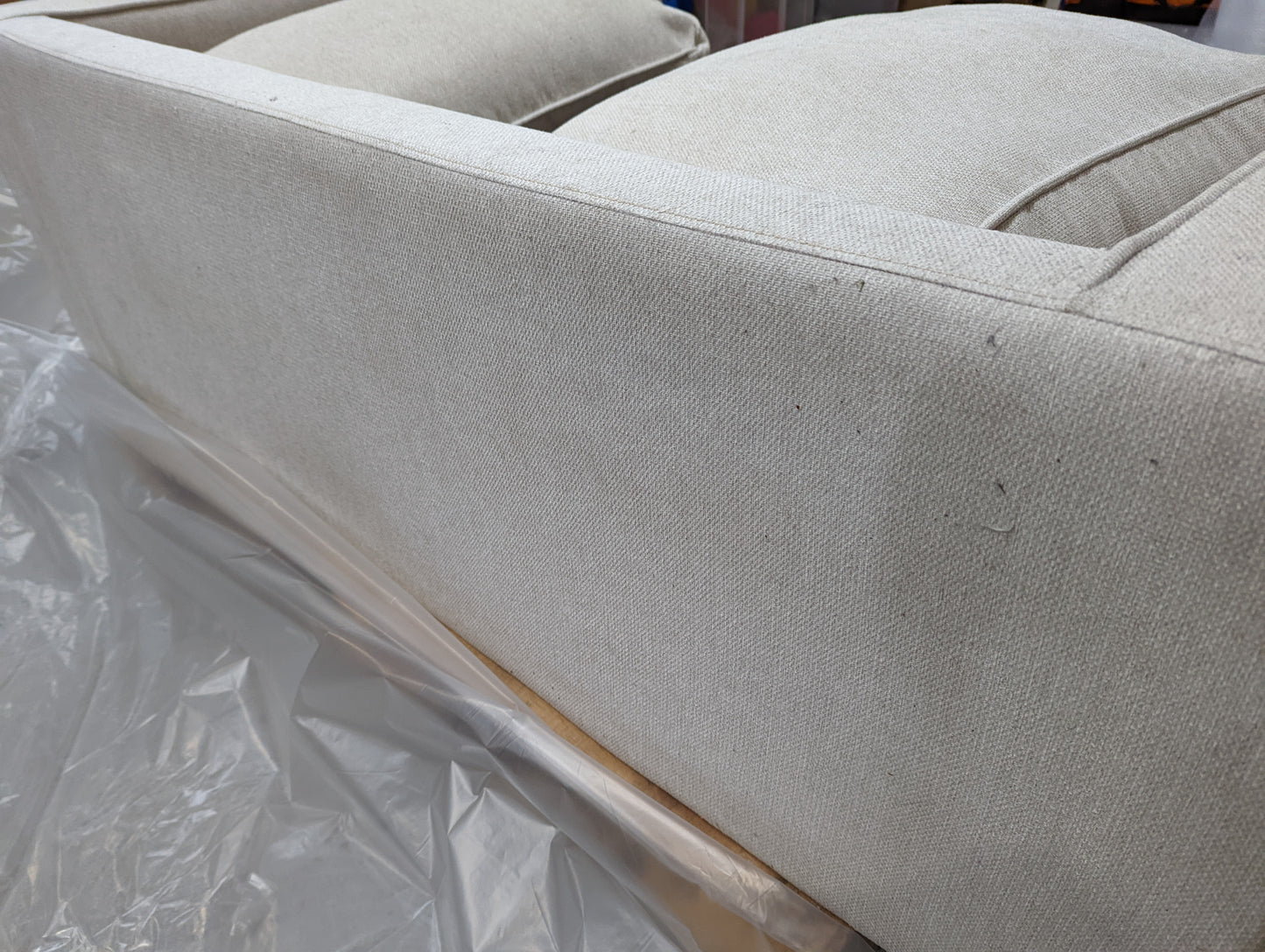 Lot of 2 x Dusk Upholstery Sofa for Spares or Repair (ref DUS-APM-A-13600) Total RRP £1398