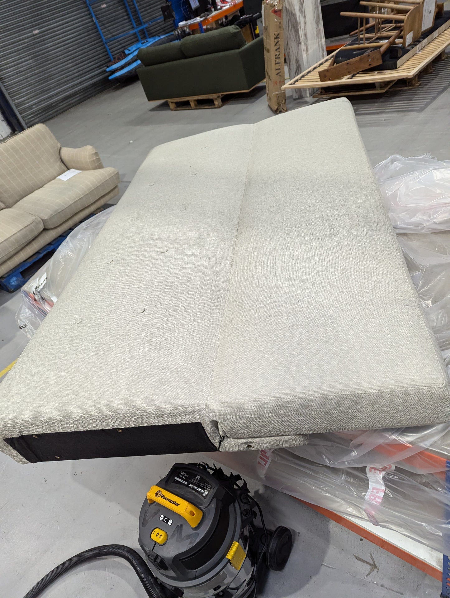 Lot of 4 x Dusk Bed Frames for Spares or Repair (ref DUS-APM-A-13536) Total RRP £2156