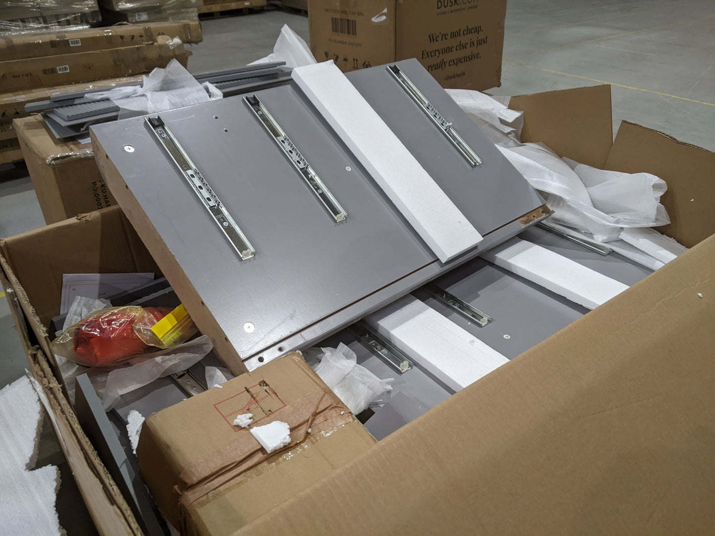 Lot of 7 x Dusk Items for Spares or Repair (ref DUS-GOL-A-13720) Total RRP £1227