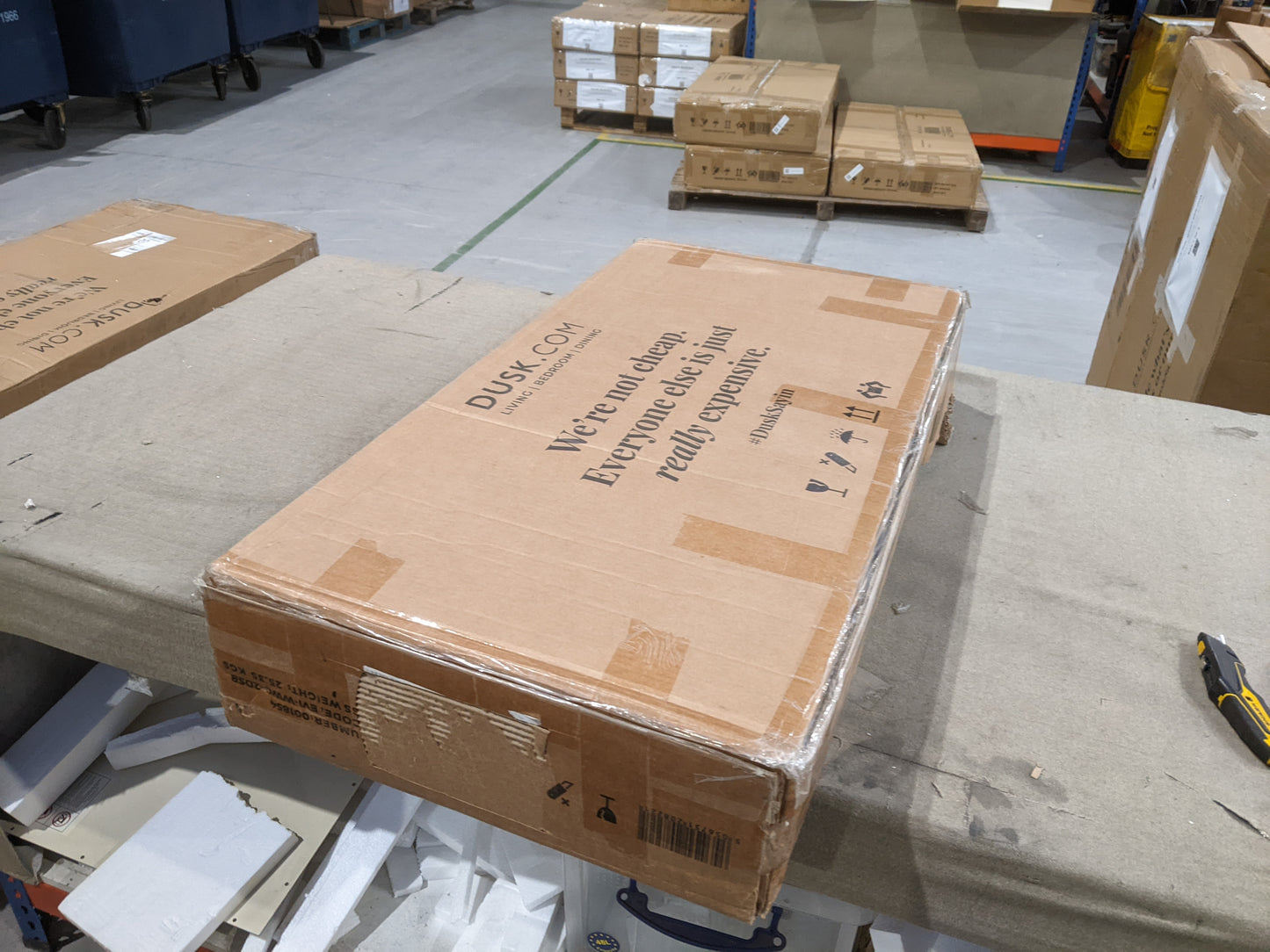 DUS-GOL-01391 Grade-B Dusk Evie Small Sideboard - White/Wood Effect RRP £188