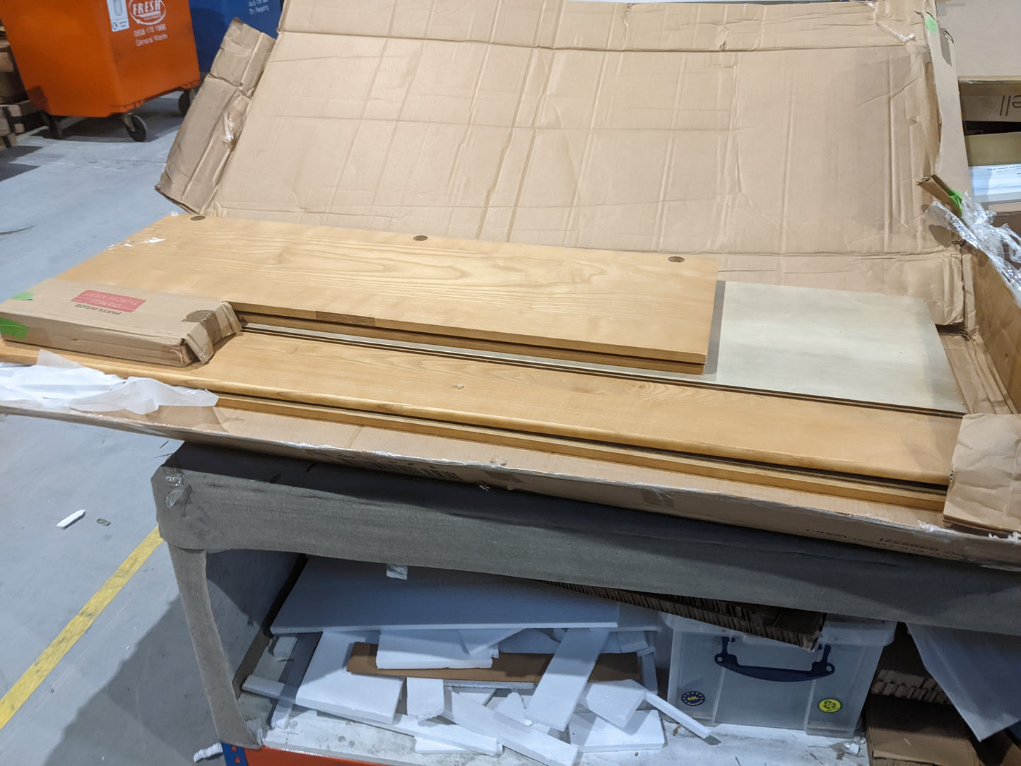 Lot of 3 x Dusk Items for Spares or Repair (ref DUS-GOL-A-14002) Total RRP £1038