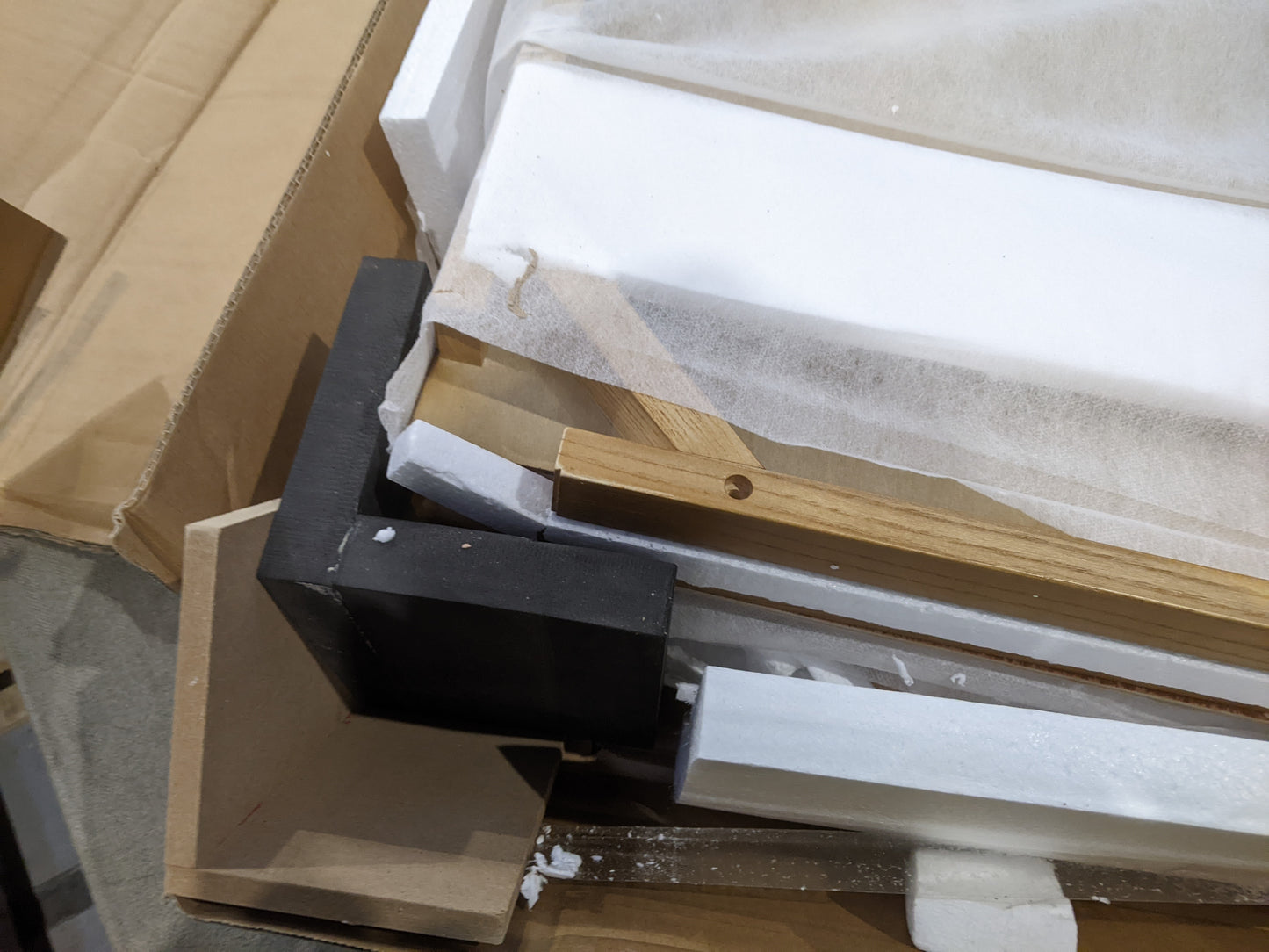 Lot of 3 x Dusk Items for Spares or Repair (ref DUS-GOL-A-14002) Total RRP £1038