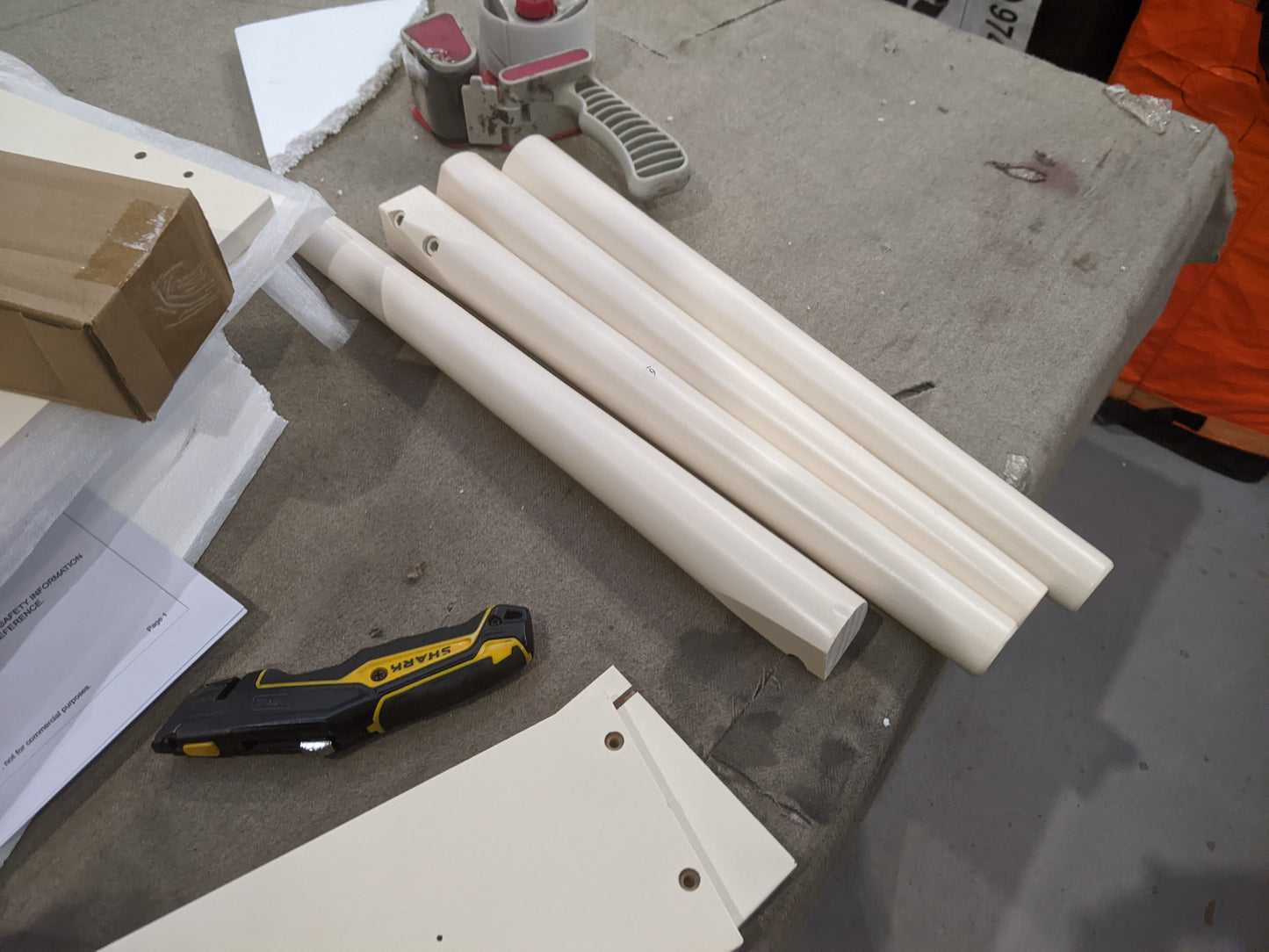 Lot of 9 x Dusk Items for Spares or Repair (ref DUS-GOL-A-14023) Total RRP £1783