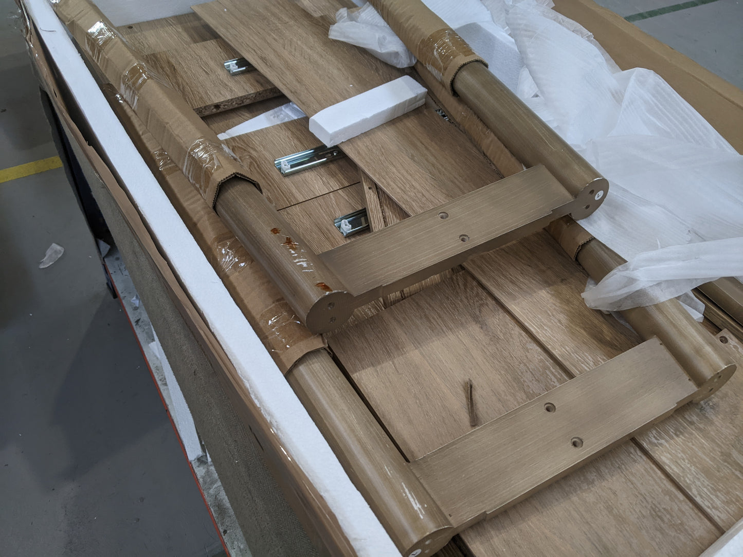 Lot of 12 x Dusk furniture items grade-BER Spares or repair RRP £1688.00