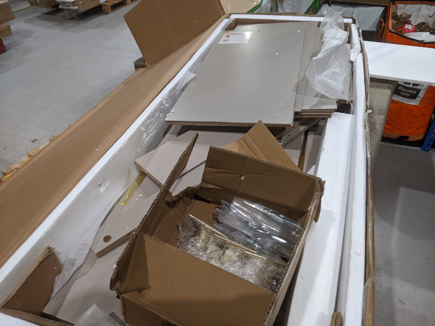 Lot of 12 x Dusk furniture items grade-BER Spares or repair RRP £1688.00