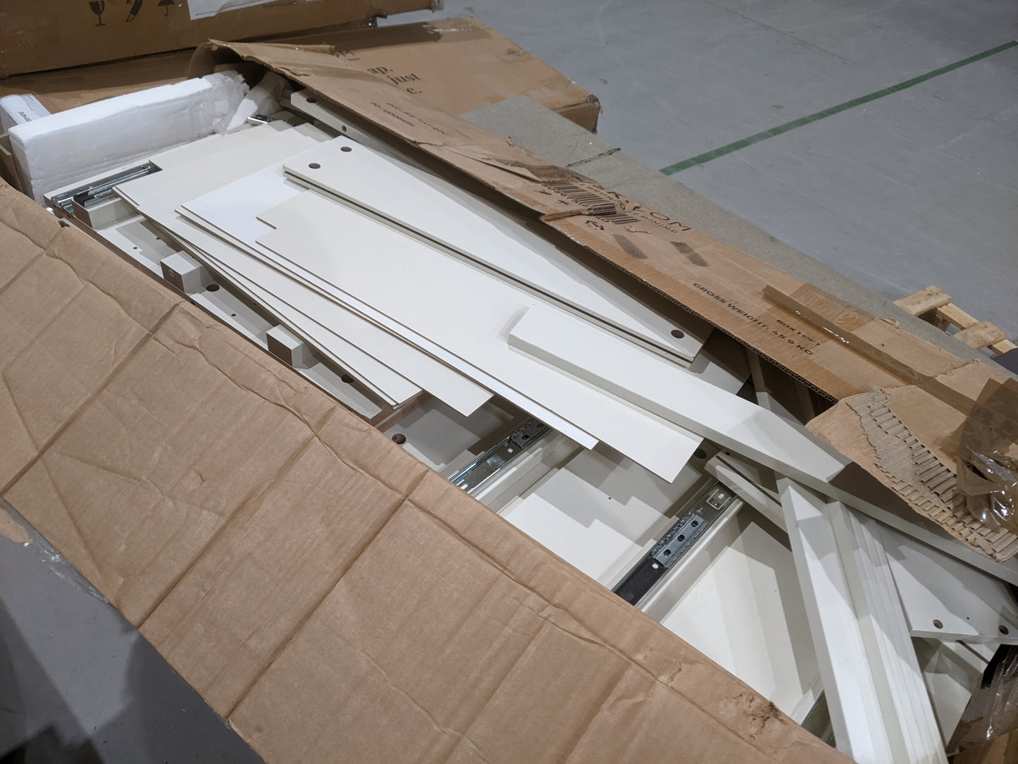 Lot of 10 x Dusk furniture items grade-BER Spares or repair RRP £1553.00