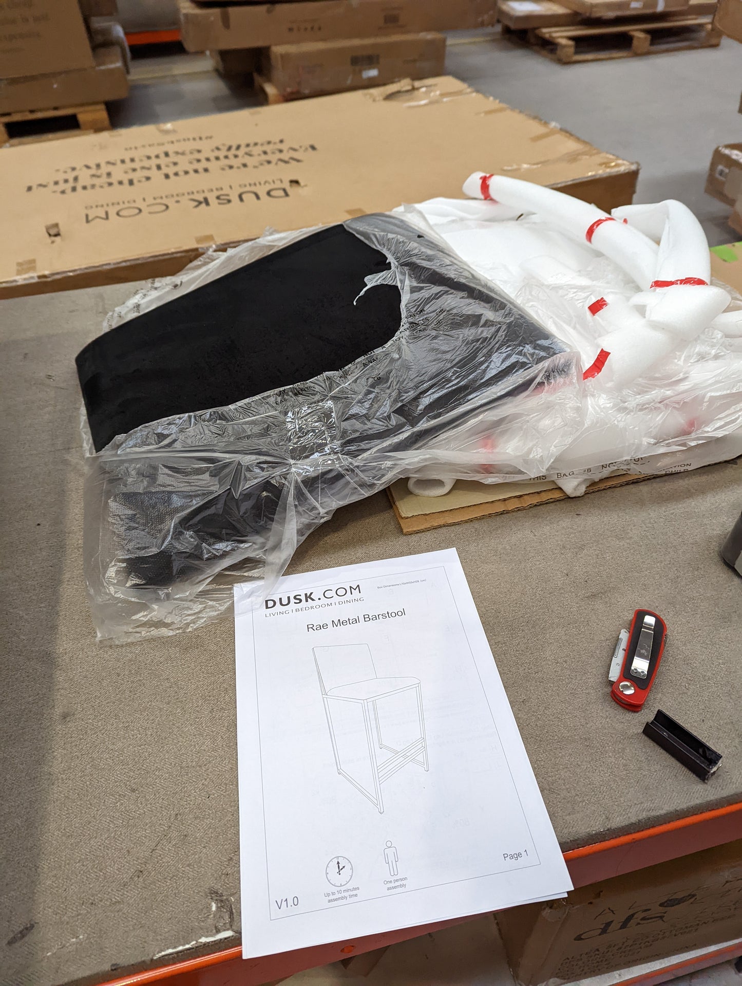 Lot of 9 x Dusk Furniture items grade-BER Spares or repair RRP £2068.00