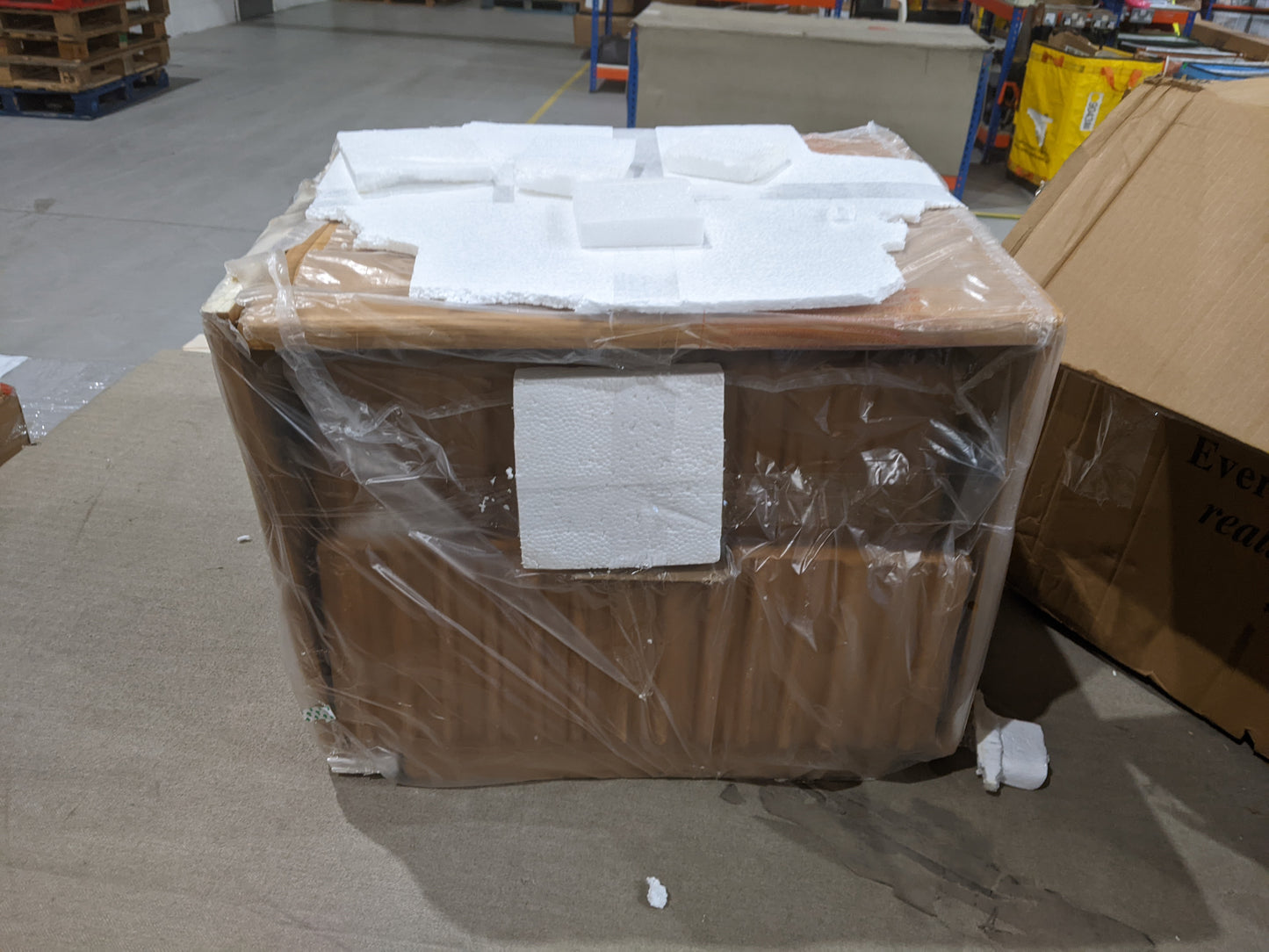 Lot of 7 x Dusk Furniture items grade-BER Spares or repair Returns pallet RRP £1134.00