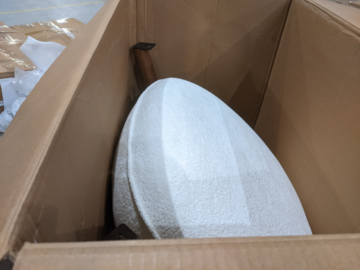 Lot of 6 x Dusk mixed furniture items grade-BER Spares or repair RRP £1028.00