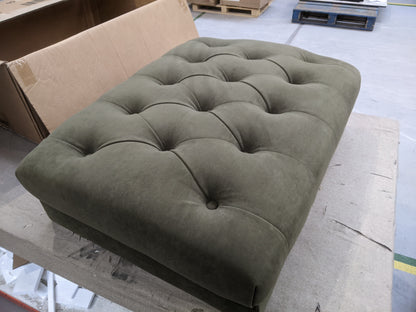 Lot of 6 x Dusk items grade-BER Spares or repair RRP £940.00