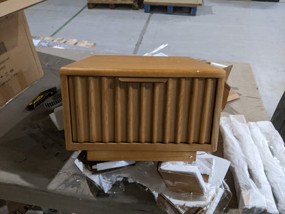 Lot of 6 x Dusk items grade-BER Spares or repair RRP £940.00