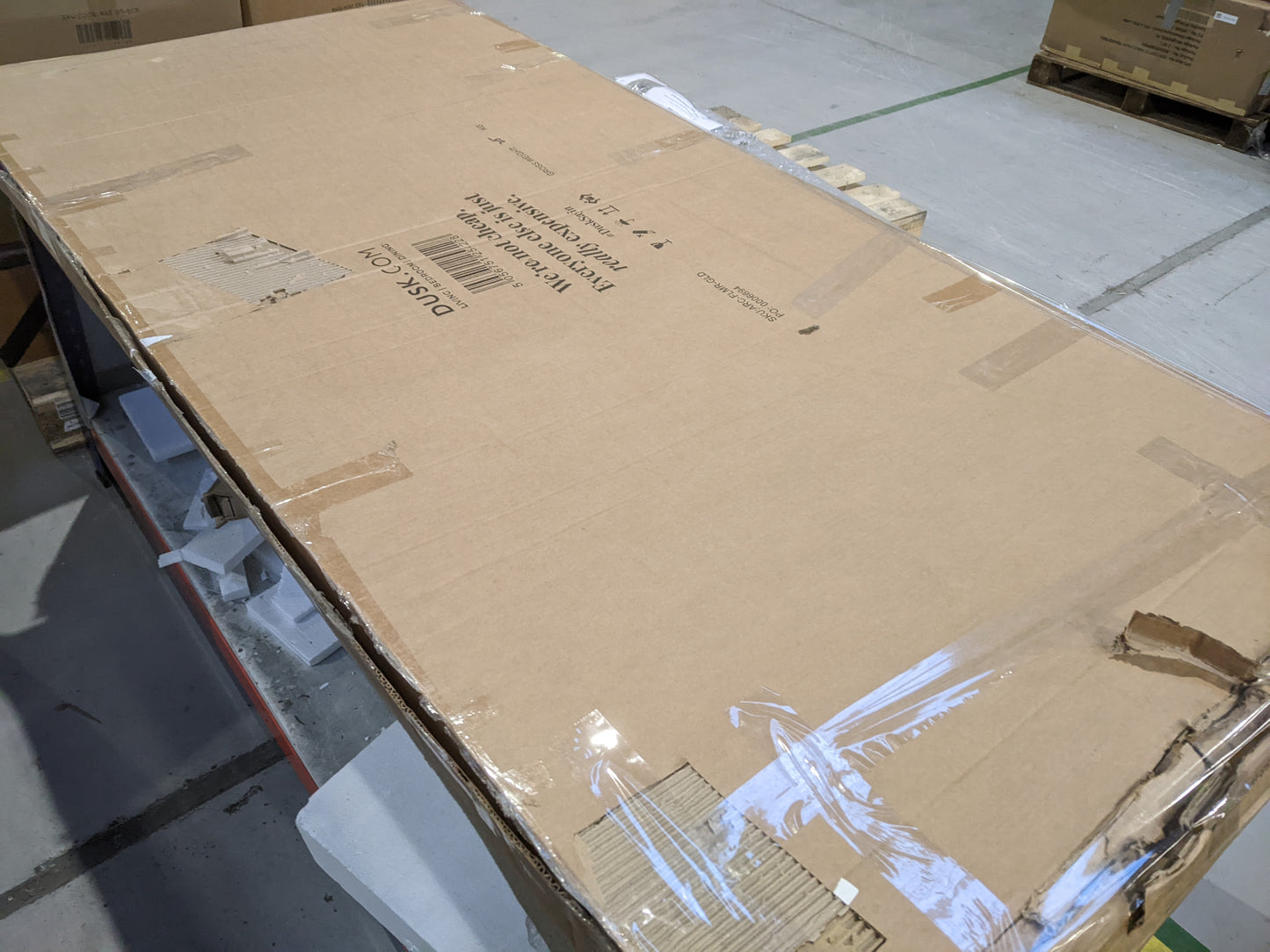 Lot of 6 x Dusk items grade-BER Spares or repair RRP £940.00