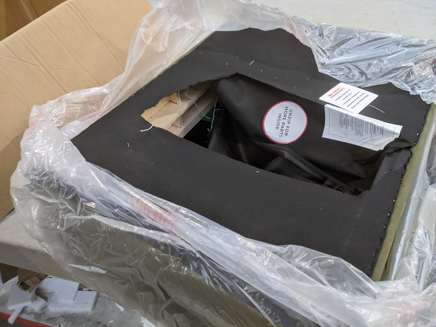 Lot of 6 x Dusk items grade-BER Spares or repair RRP £940.00