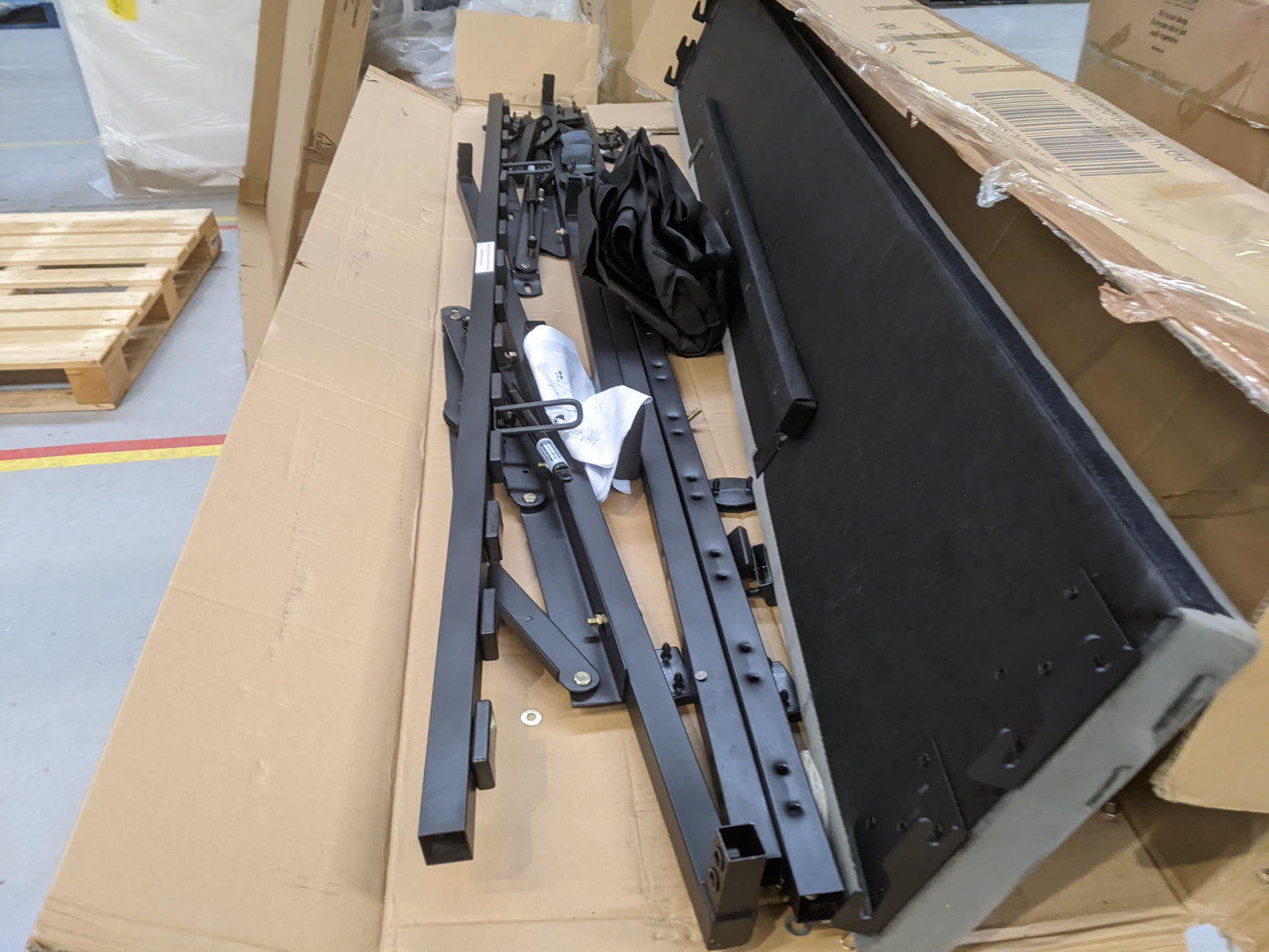 Lot of 3 x DFS beds grade-BER Spares or repair RRP £1797.00