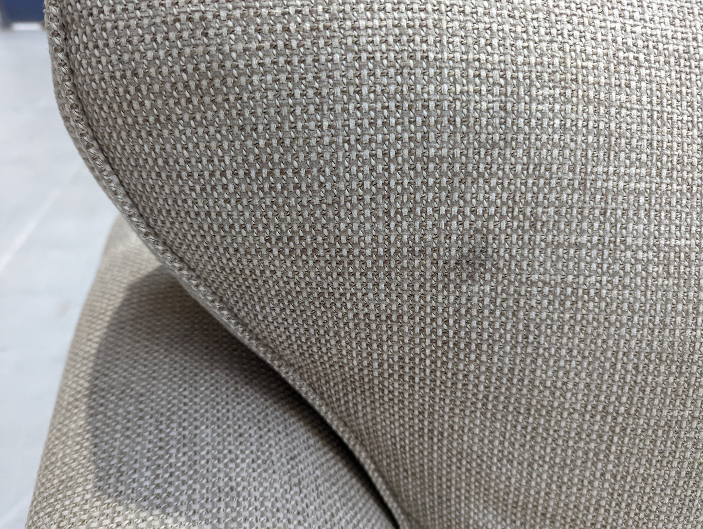 MAS-APM-08992 Grade-C2 Marks & Spencer Abbey Large 3 Seater Sofa in Mushroom Navora Texture RRP £1199