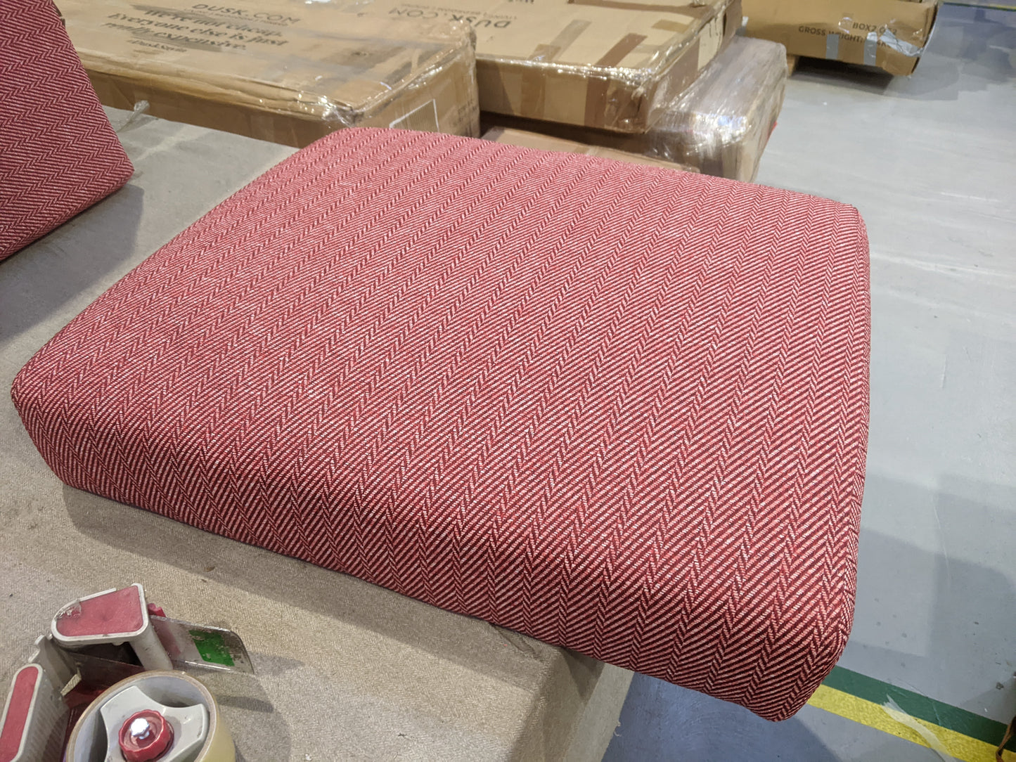 Lot of 7 x Dusk items grade-BER Spares or repair RRP £1198.00