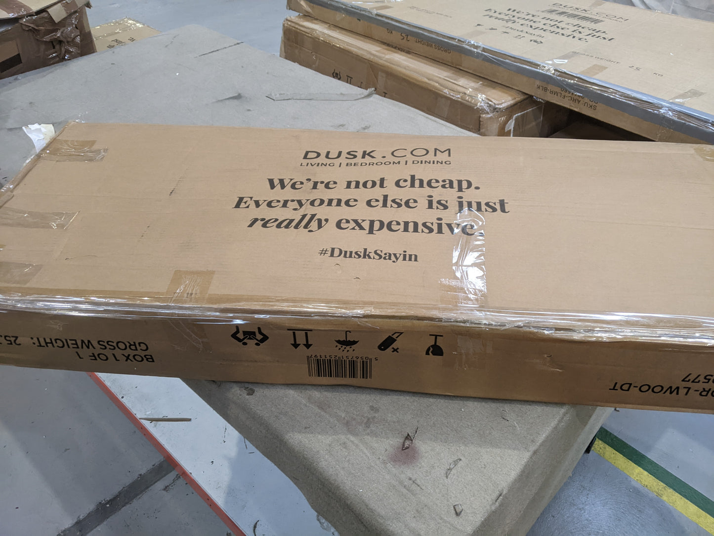 Lot of 7 x Dusk items grade-BER Spares or repair RRP £1198.00