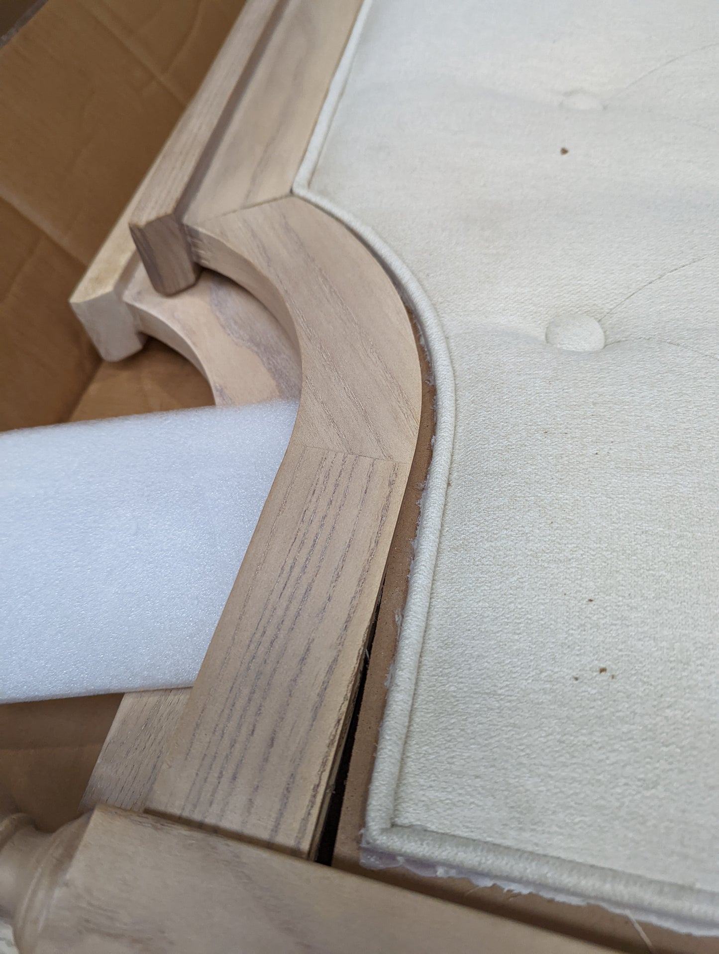 Lot of 4 x Dusk items grade-BER Spares or repair RRP £1576.00