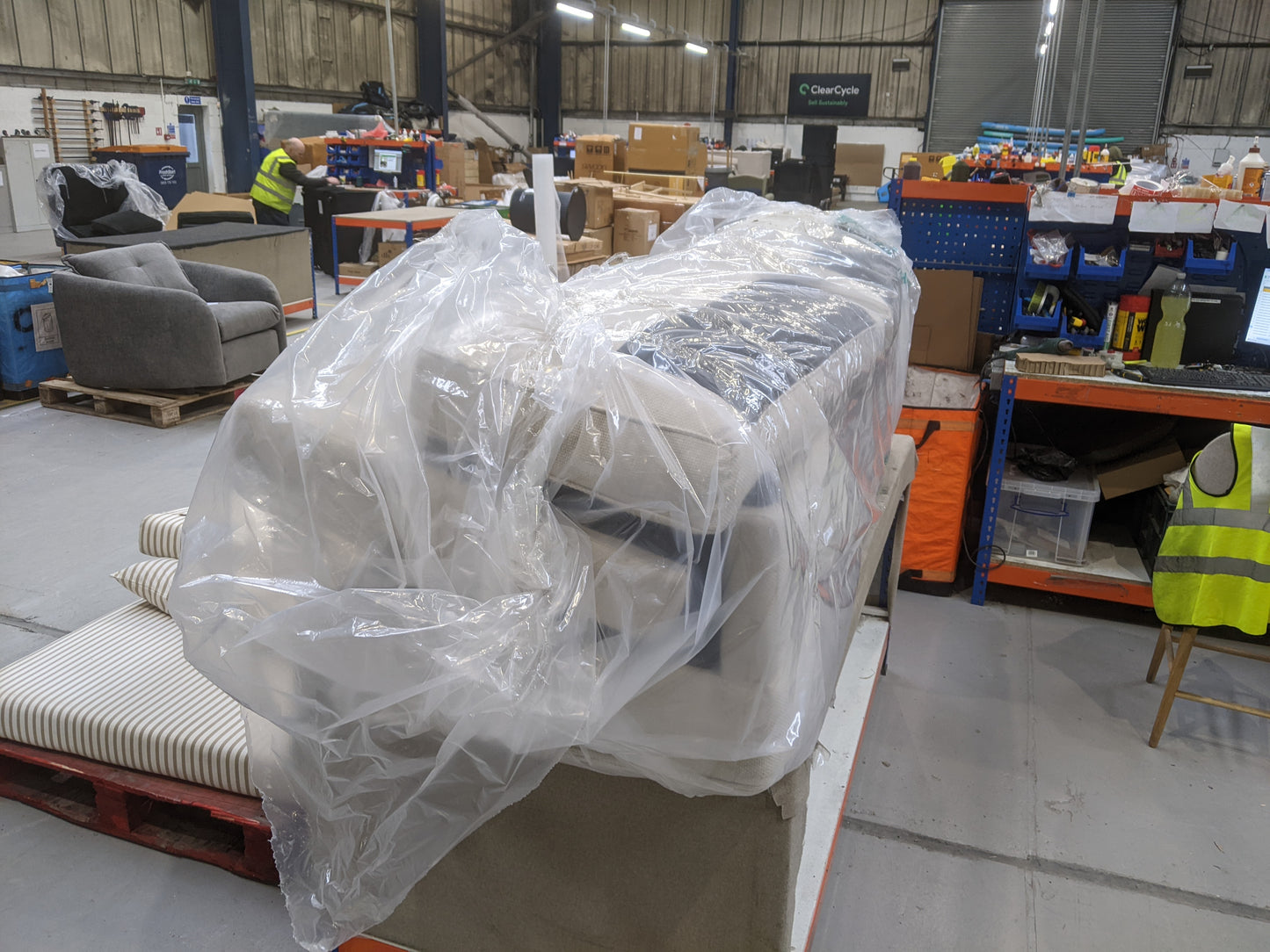 DUS-GOL-08150 Grade-BER Dusk Soho Sofa Bed - Natural RRP £764