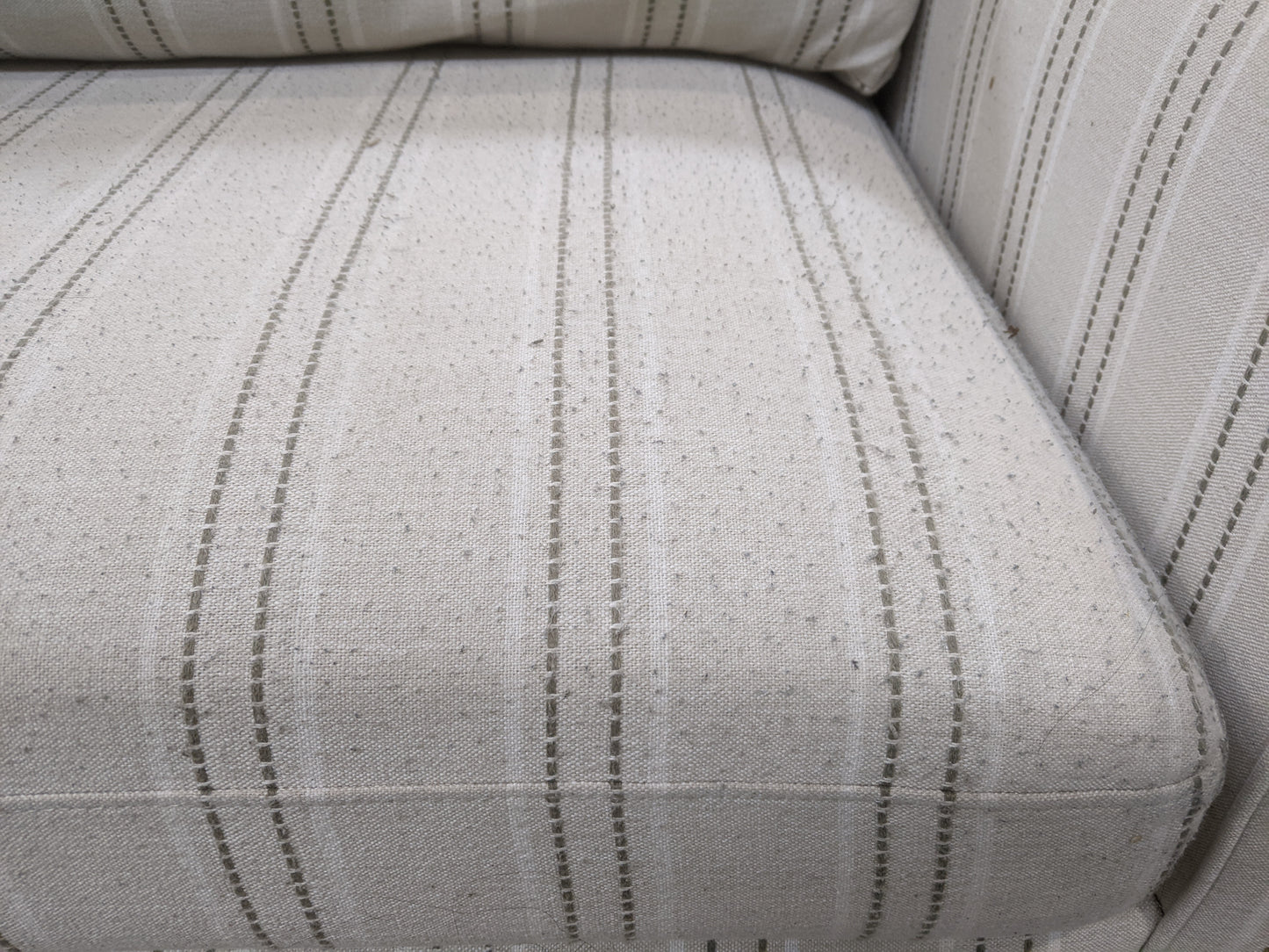 DUS-GOL-08367 Grade-C3 Dusk Sicily 3 Seater Sofa - Stripe RRP £629