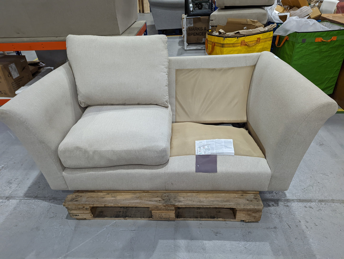 Lot of 2 x M&S items grade-BER Spares or repair RRP £2598.00