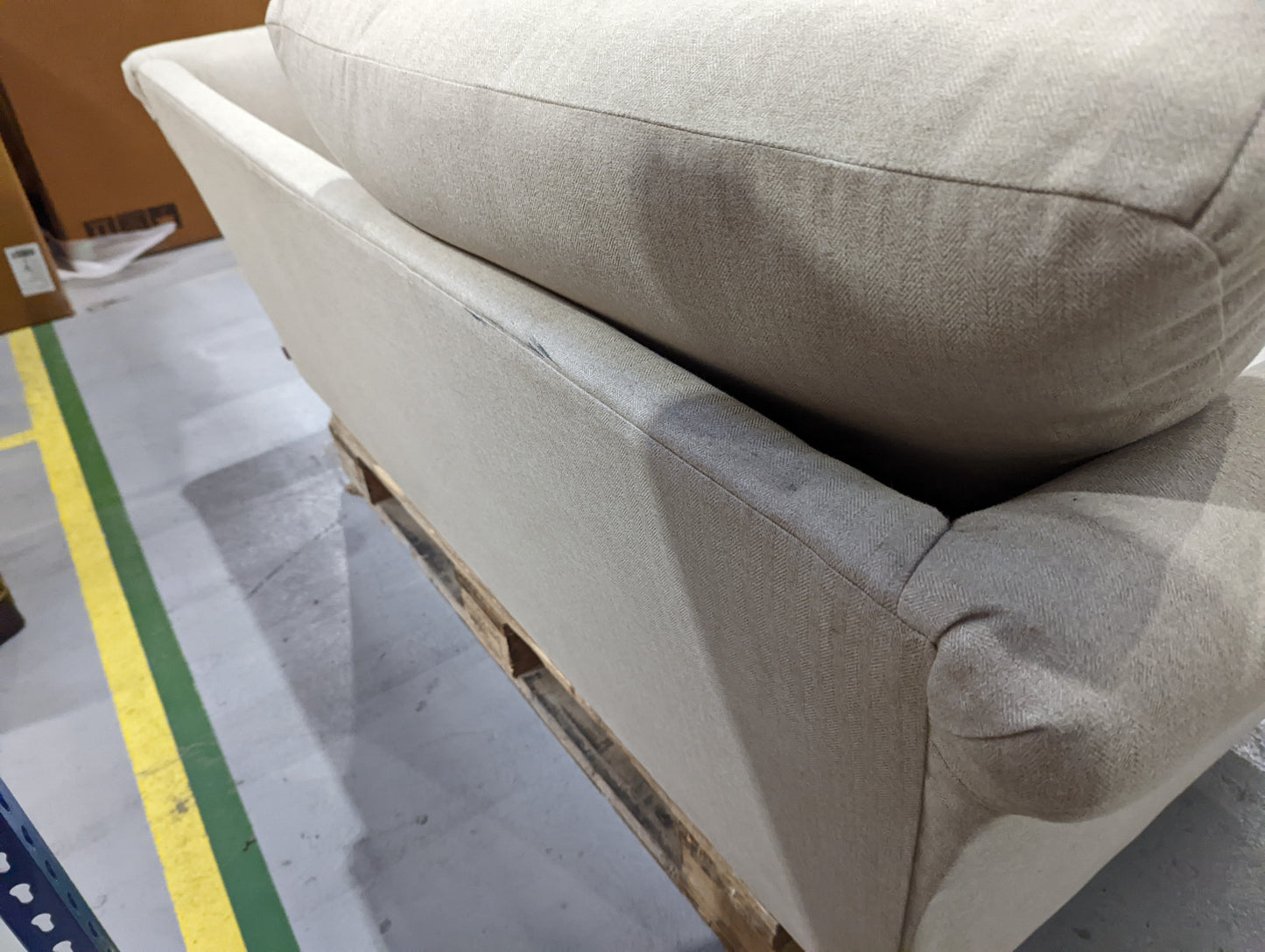 Lot of 2 x M&S items grade-BER Spares or repair RRP £2598.00