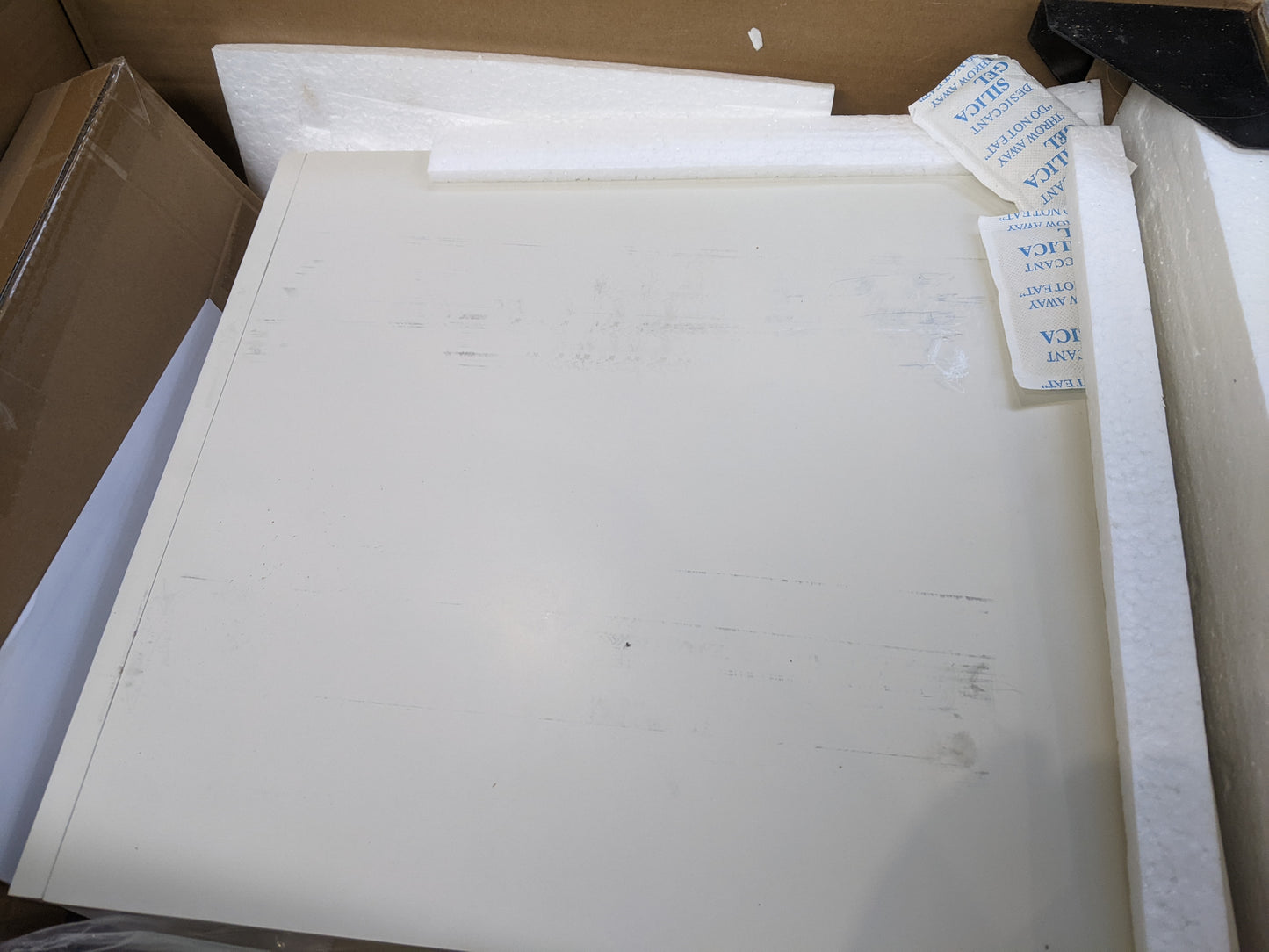 Lot of 4 x Dusk Furniture items grade-BER Spares or repair RRP £666.00