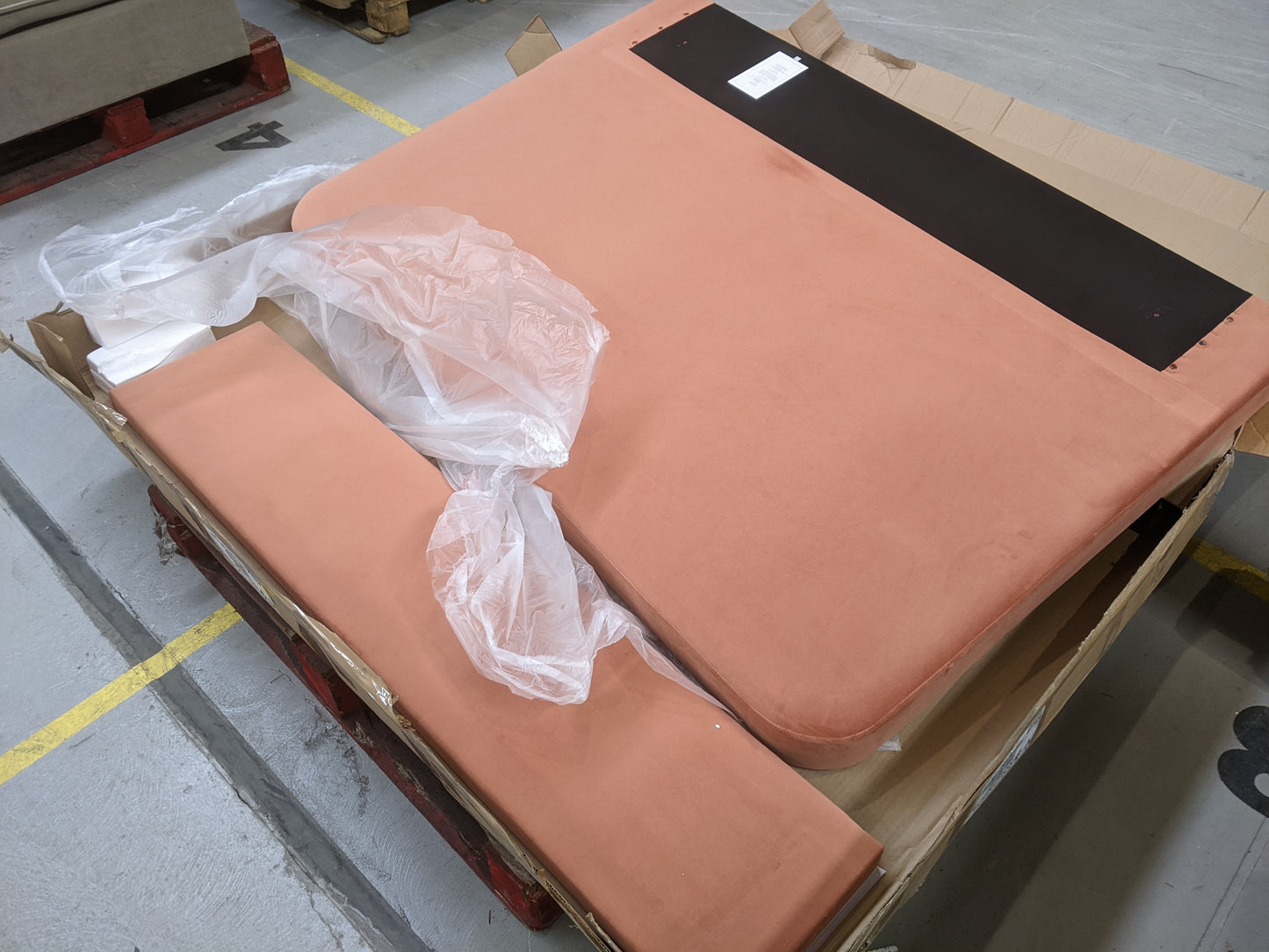 Lot of 3 x Dusk Beds Grade-BER Spares or repair RRP £602.00