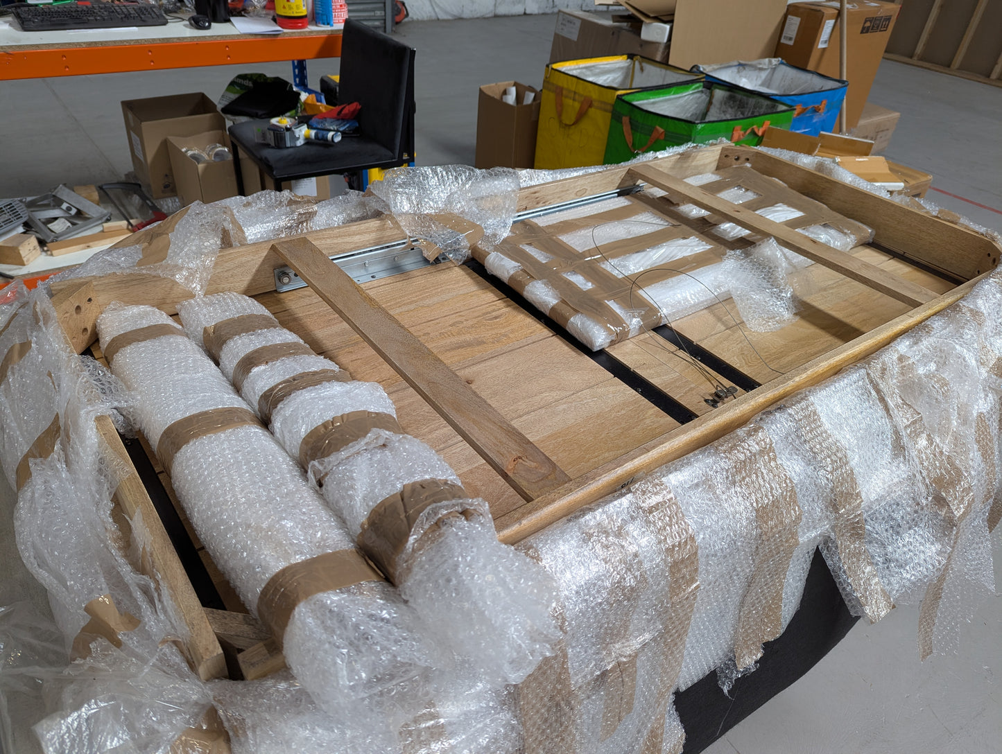 Lot of 10 x Swoon Furniture items grade-BER Spares or repair RRP £5570.00
