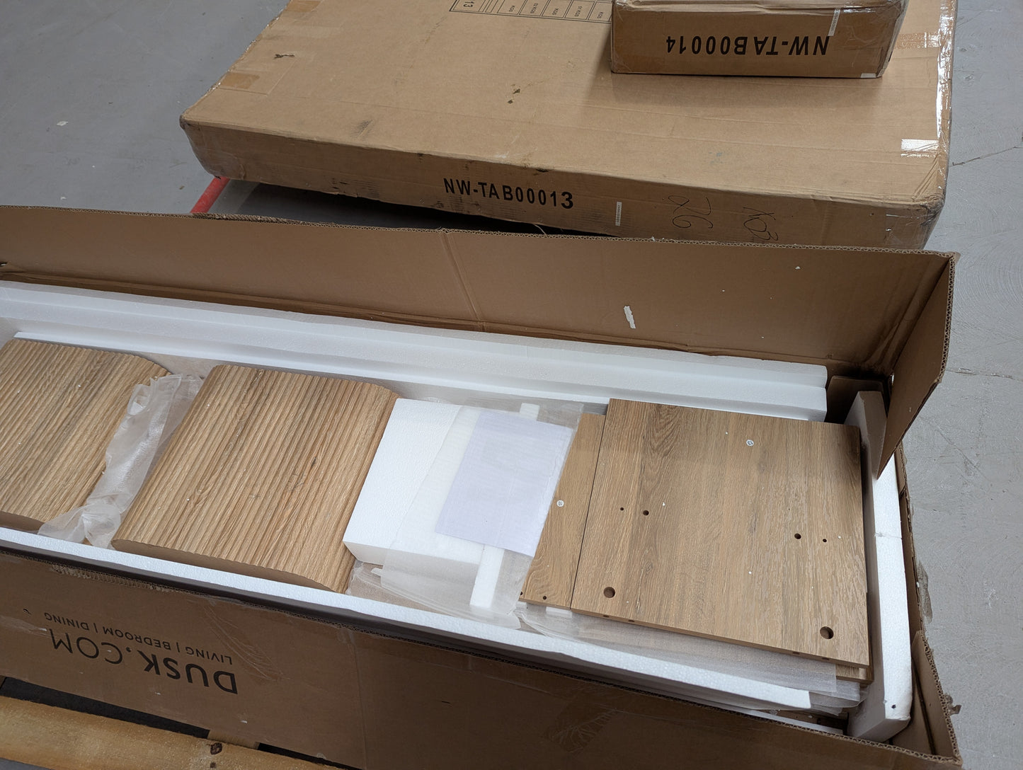 Lot of 6 x Dusk items grade-BER Spares or repair RRP £2044.00