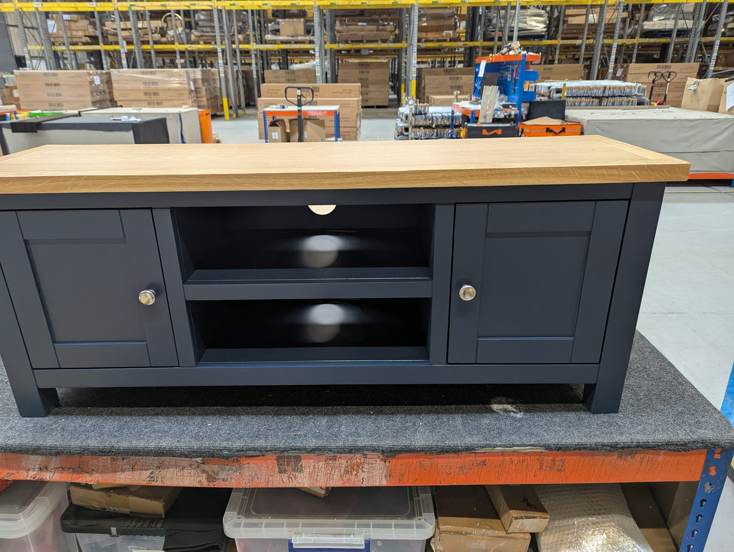 ROS-OUT-00396 Grade-B Roseland Furniture Farrow Navy Painted Large Tv Unit RRP £234.95
