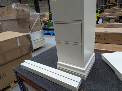 ROS-OUT-00317 Grade-C0 Roseland Furniture Ingleby Single Pedestal Dressing Table - Coconut White RRP £299.95