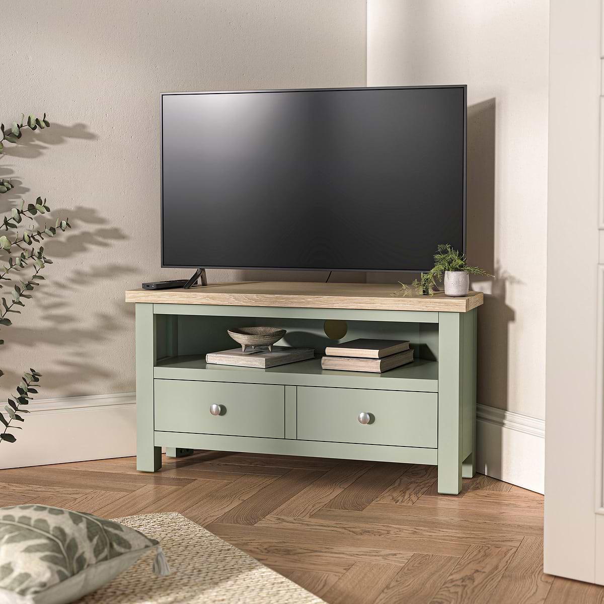 ROS-OUT-00490 Grade-C1 Roseland Furniture Farro Corner TV Unit Washed Oak & Sage RRP £164.95