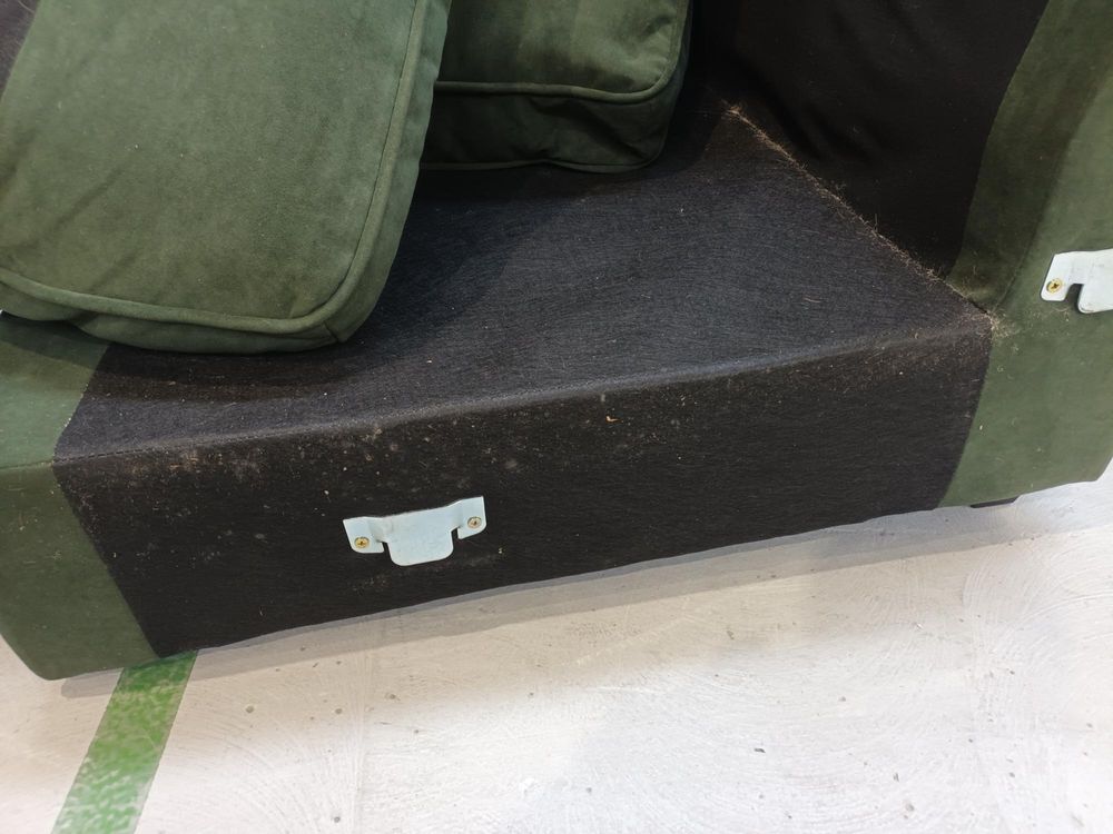 DUS-APM-63038 Grade-C2 Dusk Soho Right Hand Storage Chaise Sofa - Dark Olive RRP £1329 RRP £1329