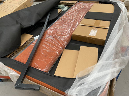 Lot of 5 x Dusk Items inc Beds for Spares or Repair (ref DUS-APM-A-12510) Total RRP £2655