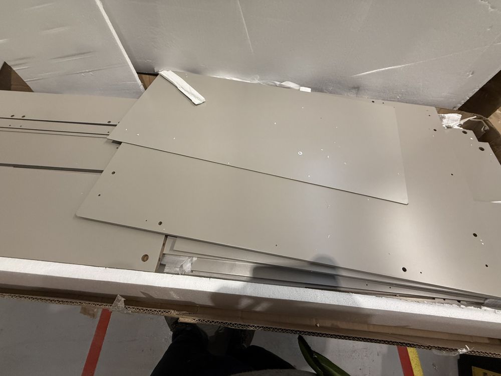 Lot of 2 x Dusk items grade-BER Spares or repair RRP £648.00