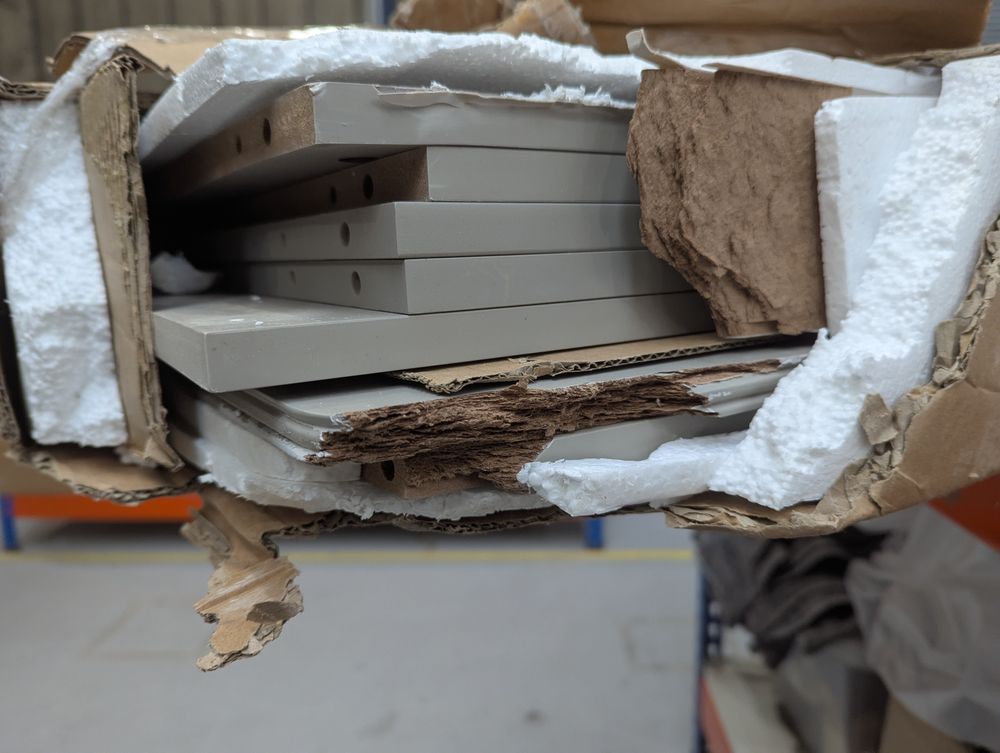 Lot of 10 x Dusk Furniture items grade-BER Spares or repair Returns pallet RRP £1881.00