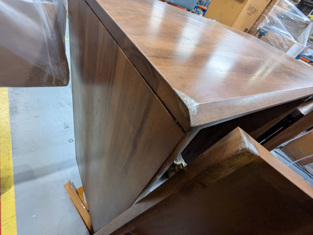 Lot of 4 x Swoon items grade-BER Spares or repair RRP £2016.00