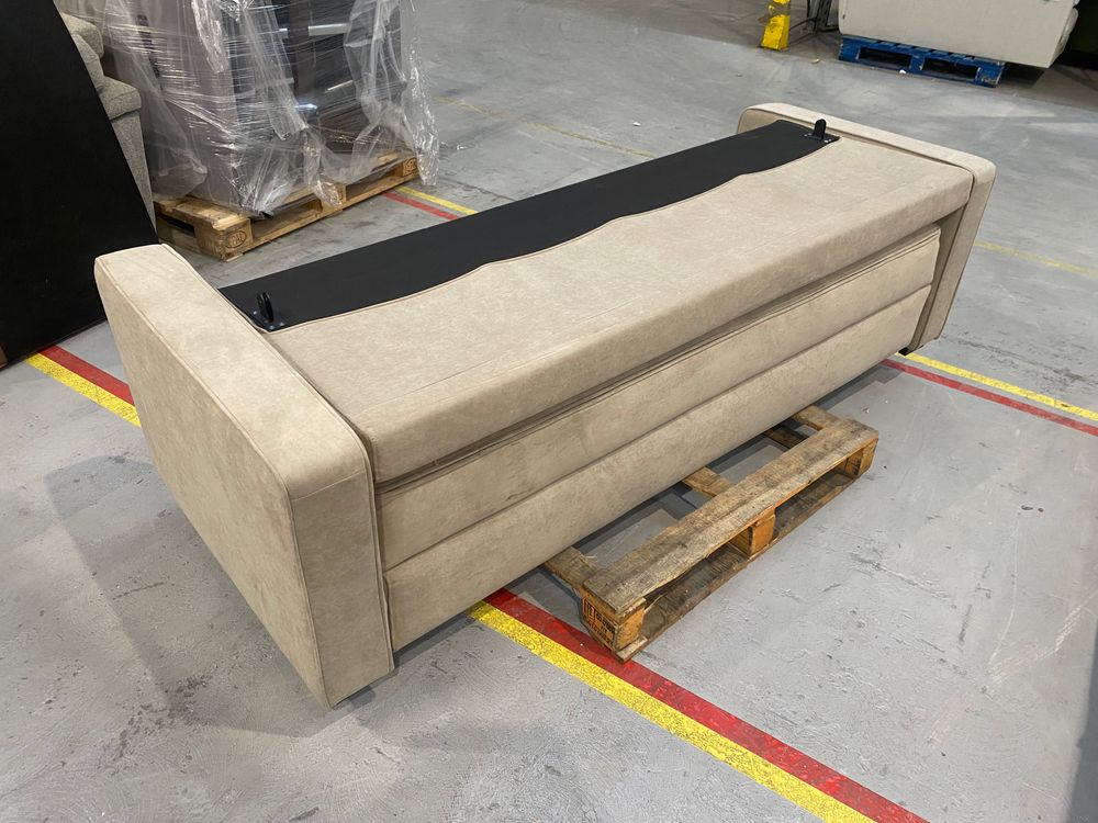 Lot of 2 x Dusk Upholstery for Spares or Repair (ref DUS-APM-A-13649) Total RRP £1658