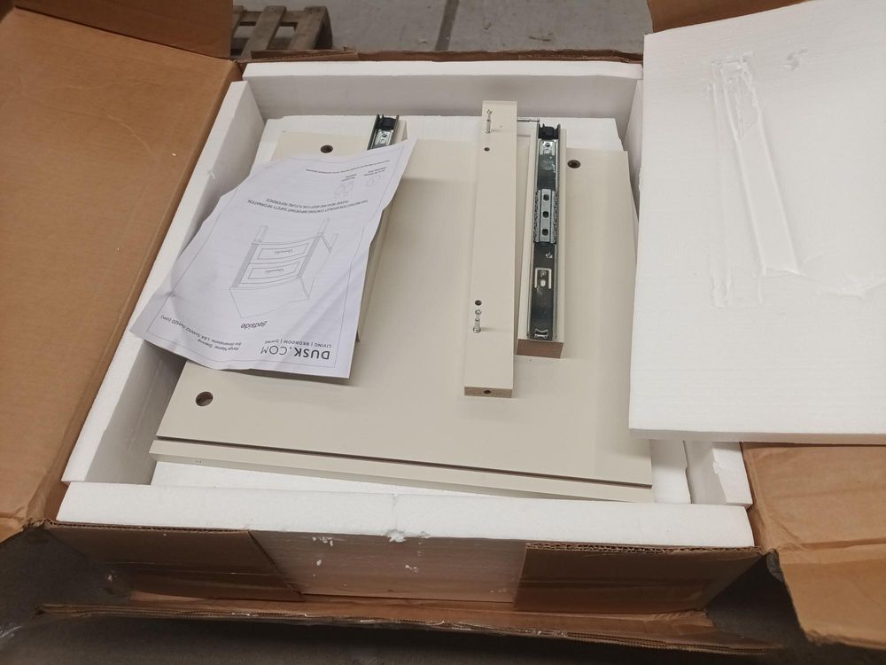 Lot of 10 x Dusk items grade-DOA Spares or repair RRP £1434.00