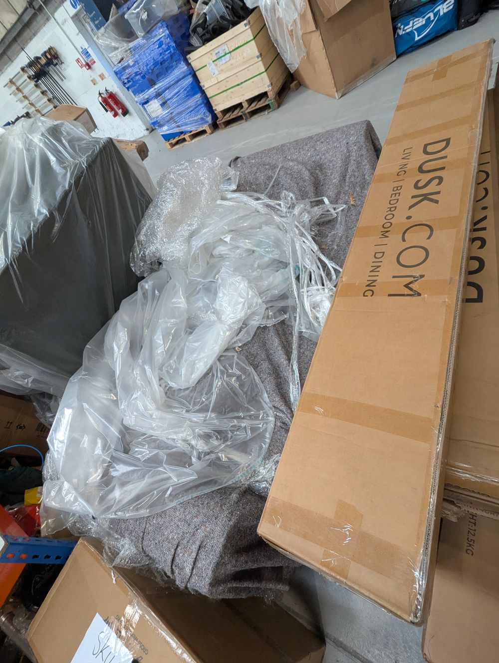 Lot of 7 x Dusk Items for Spares or Repair (ref DUS-GOL-A-13985) Total RRP £2010