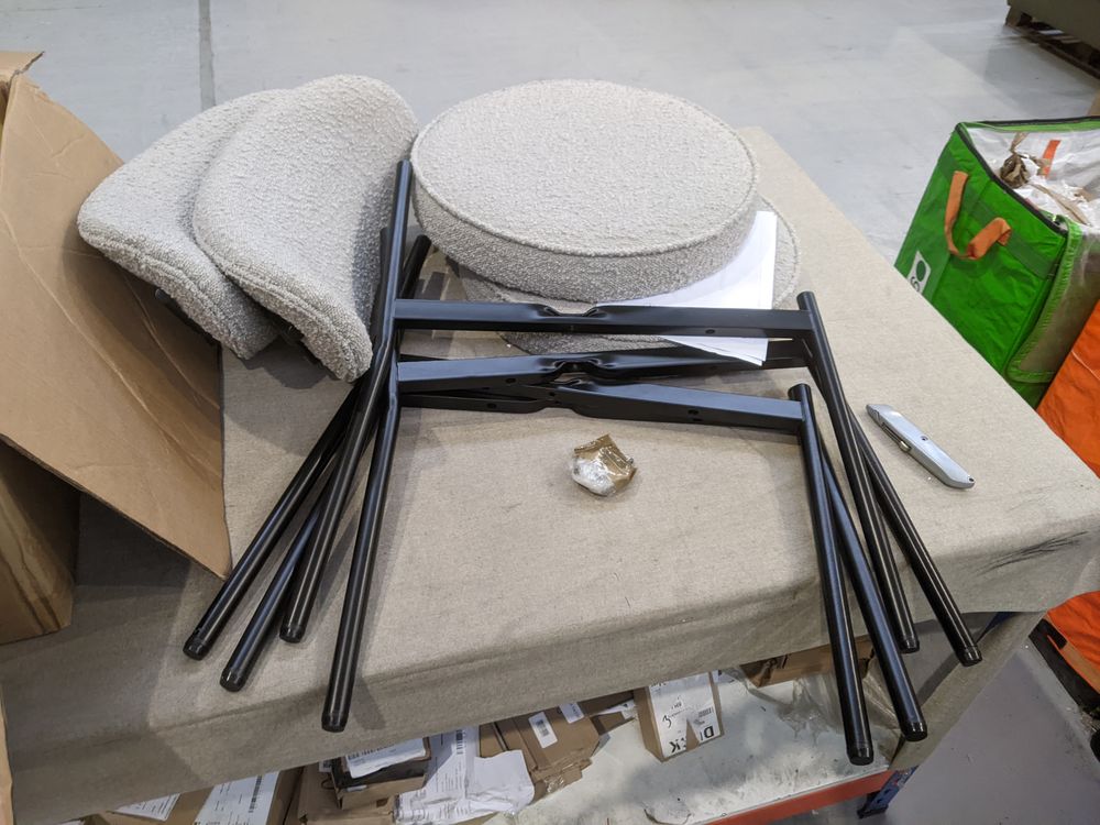 Lot of 13 x Dusk Items for Spares or Repair (ref DUS-APM-A-12575) Total RRP £1585