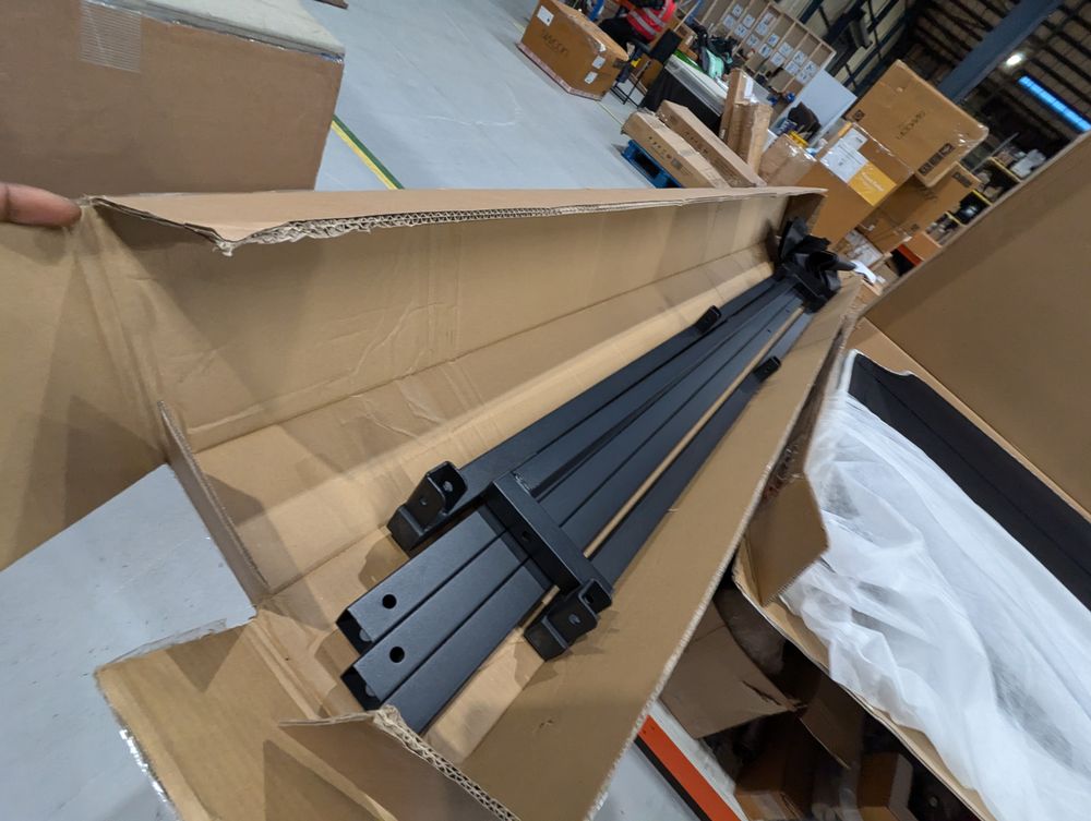 Lot of 5 x Dusk items grade-BER Spares or repair RRP £1791.00