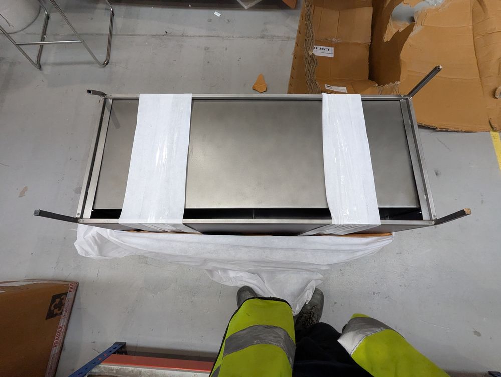 Lot of 4 x Swoon items grade-BER Spares or repair RRP £2696.00