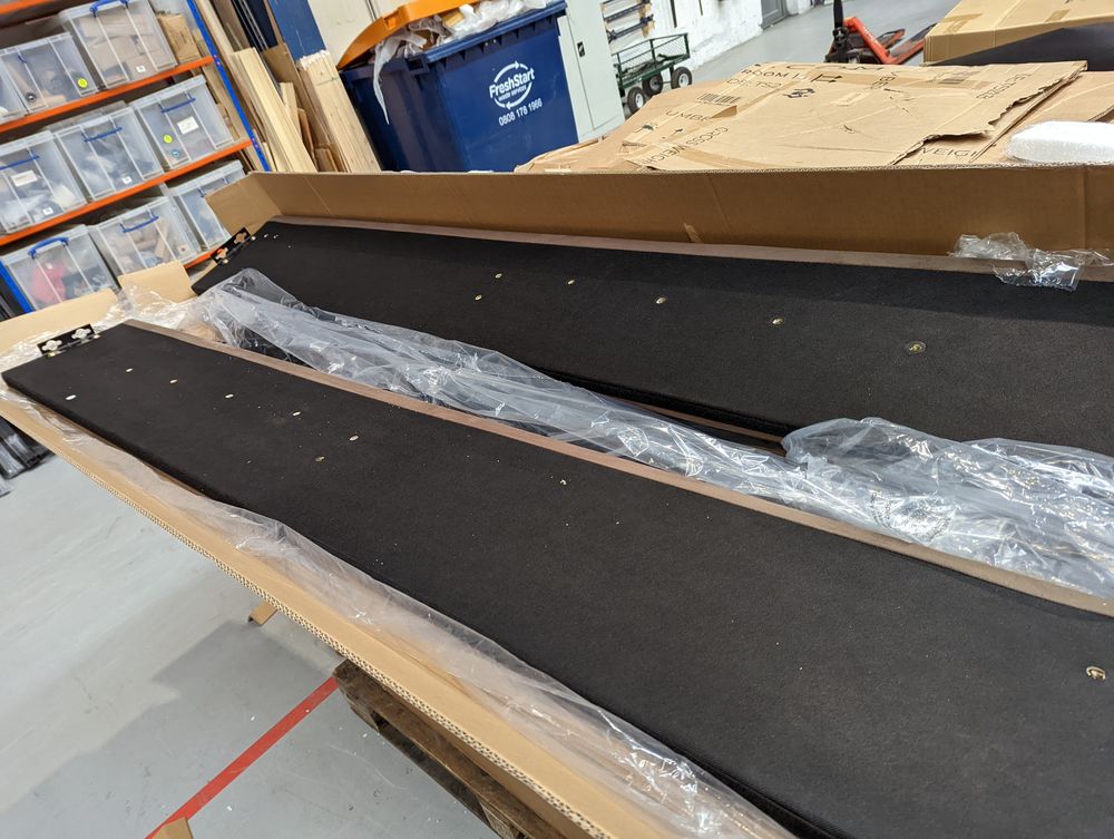 Lot of 5 x Dusk items grade-BER Spares or repair RRP £1791.00