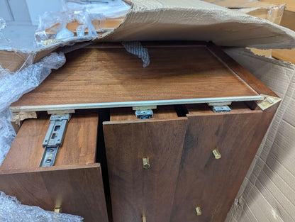 Lot of 3 x Swoon items grade-BER Spares or repair RRP £1957.00